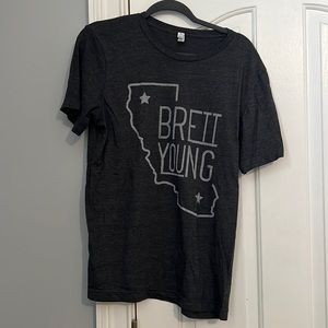 Brett Young tee